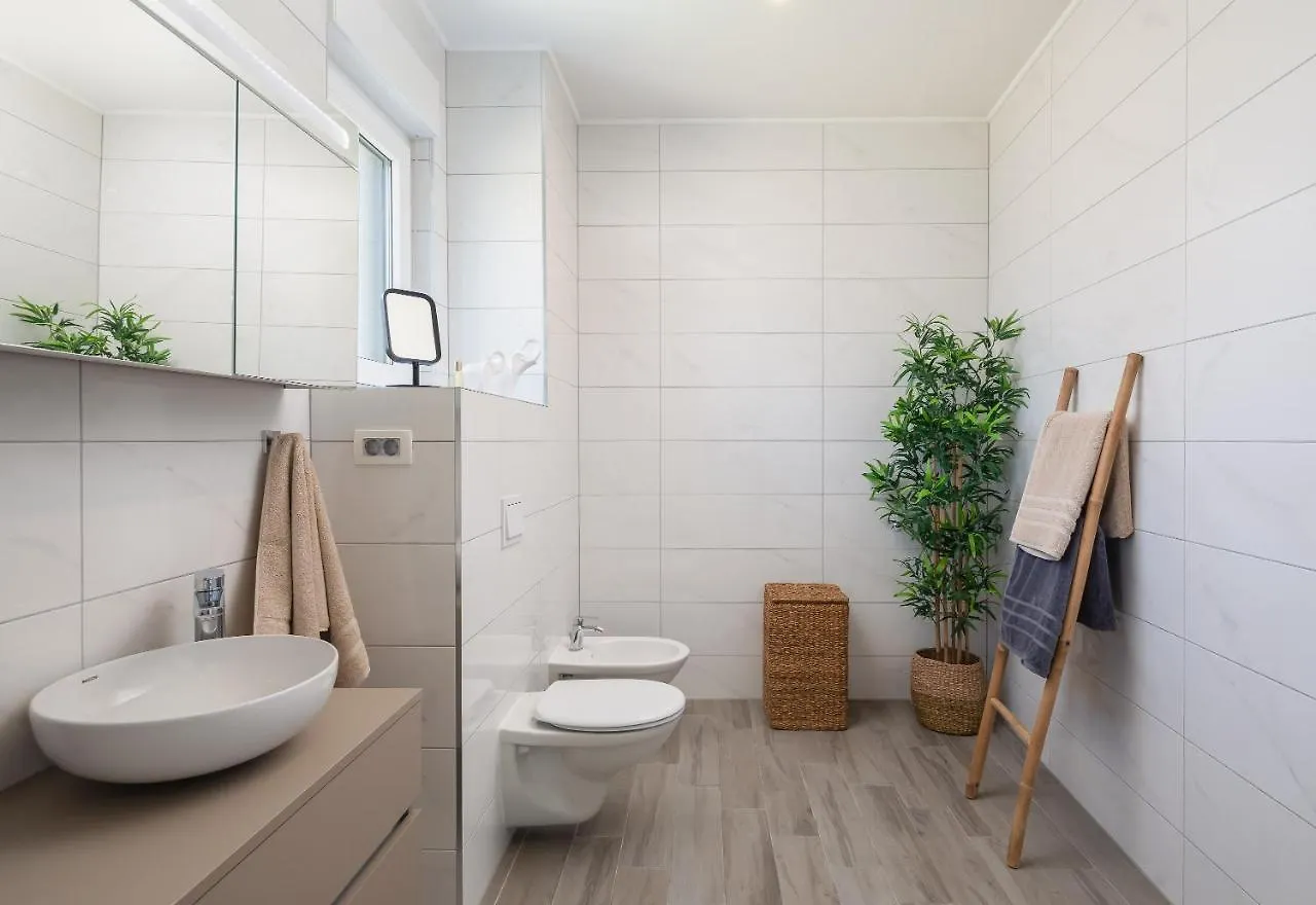 Kaštela Luxury Villa Encanto With Heated Pool