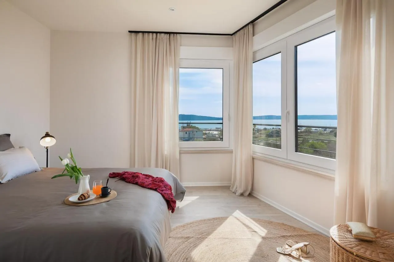 Luxury Villa Encanto With Heated Pool Kastela