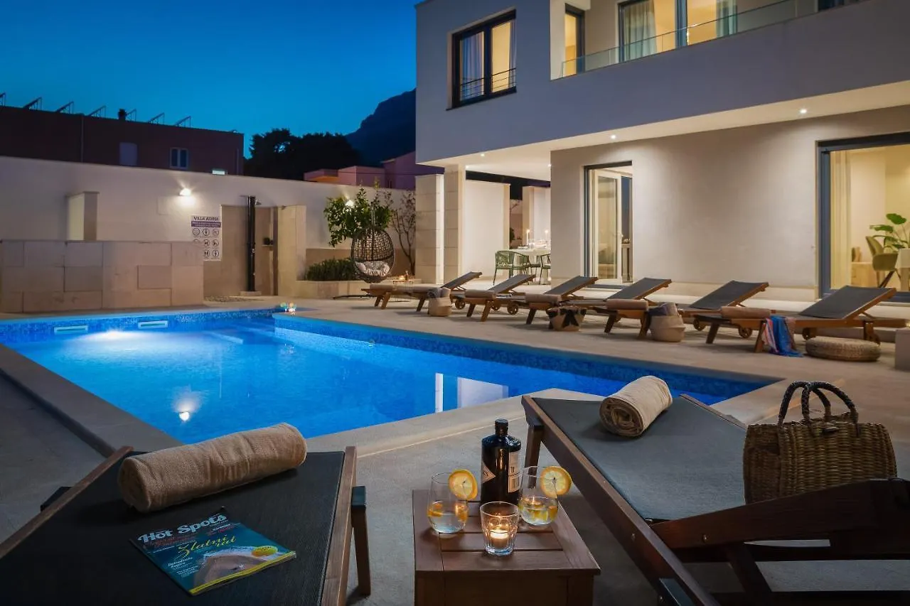 Kaštela Luxury Villa Encanto With Heated Pool