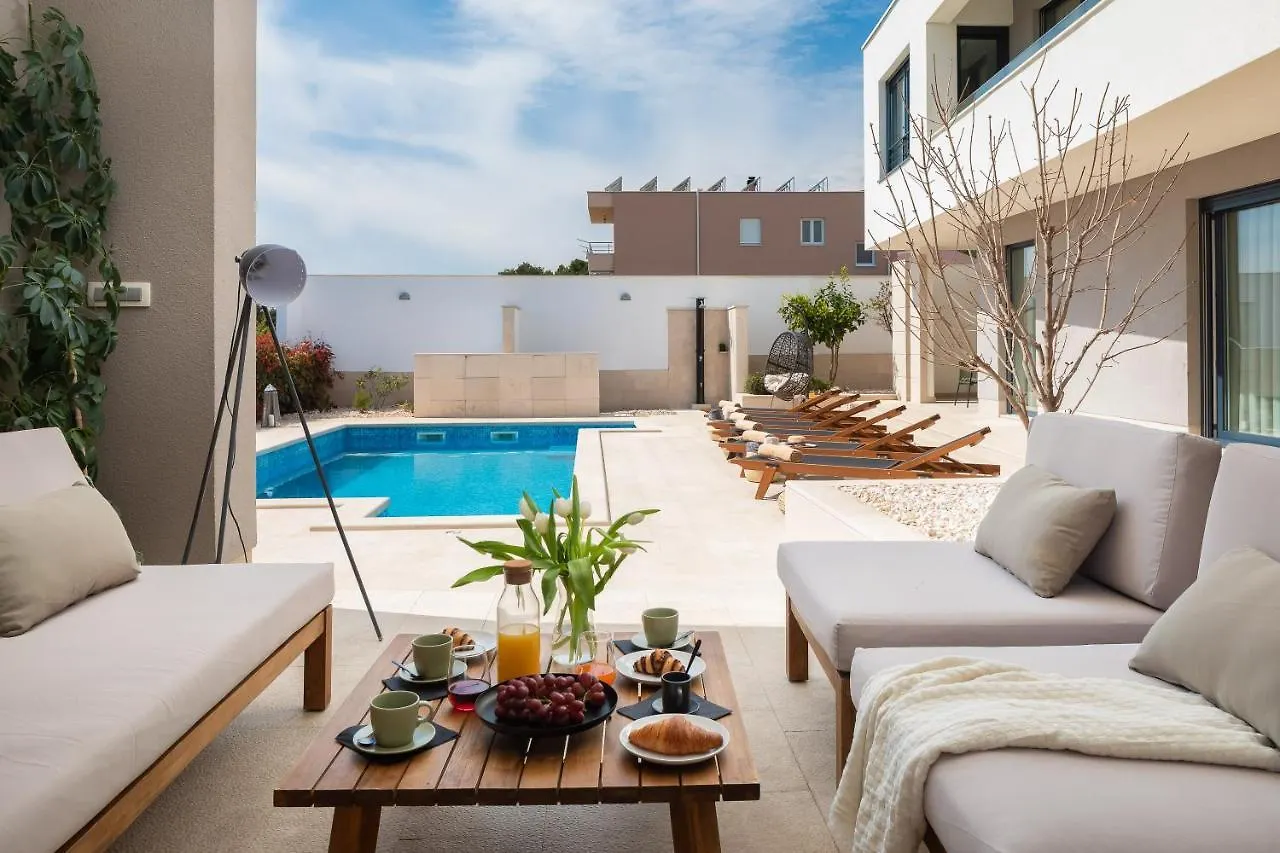 Kaštela Luxury Villa Encanto With Heated Pool